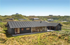 Beach Front Home In Løkken With Wifi